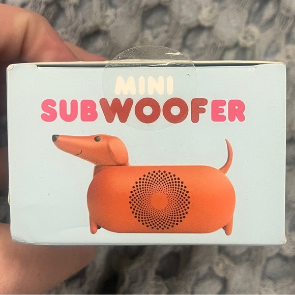 Running Press Mini SubWOOFer Wireless Speaker - New - Picture 3 of 6